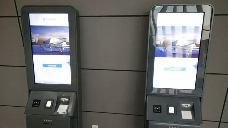 Hongzhou touch screen ticket kiosk machine with wifi in cinema