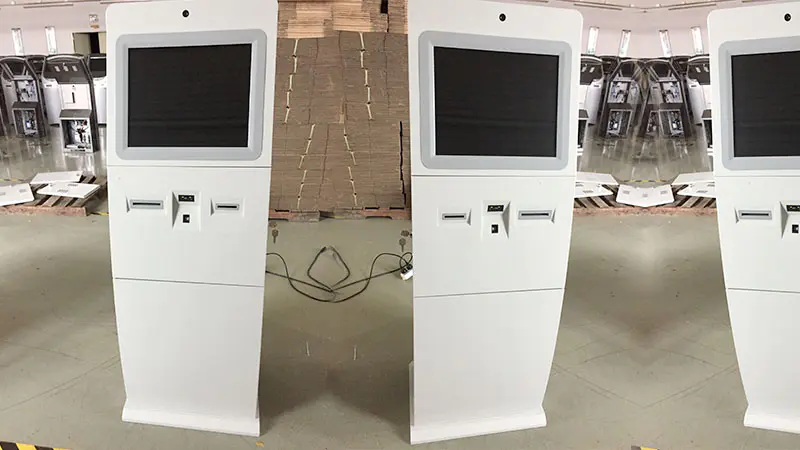 Hongzhou indoor touch screen information kiosk scanning in airport