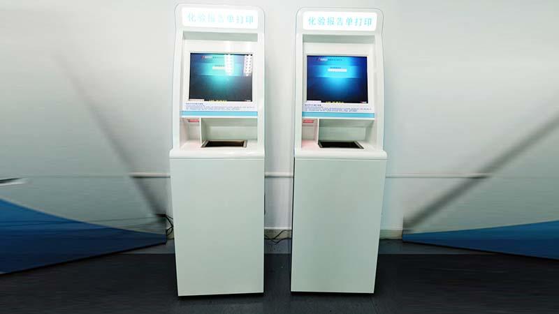 19 inch capacitive touch screen internet hospital check in kiosk for line up with coin operated and metal key board-3
