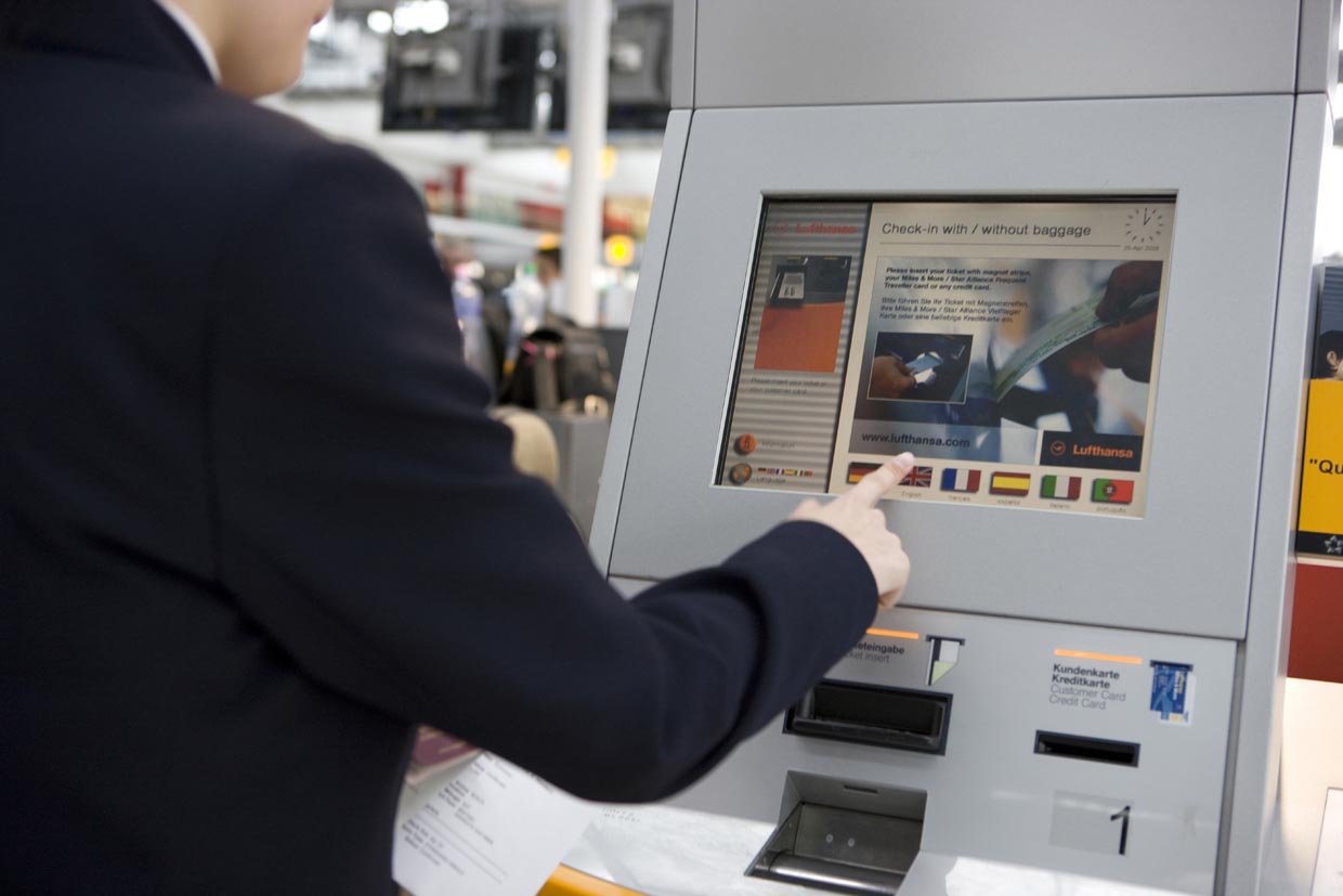 high quality information kiosk company in airport-1